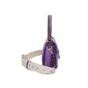 Chic Detailing Elegant Furry Compact Shoulder Bag - Image 3