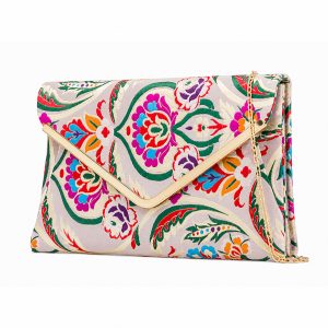 Printed Envelope Clutch Bag with Chain Strap and Flap Close - Image 8